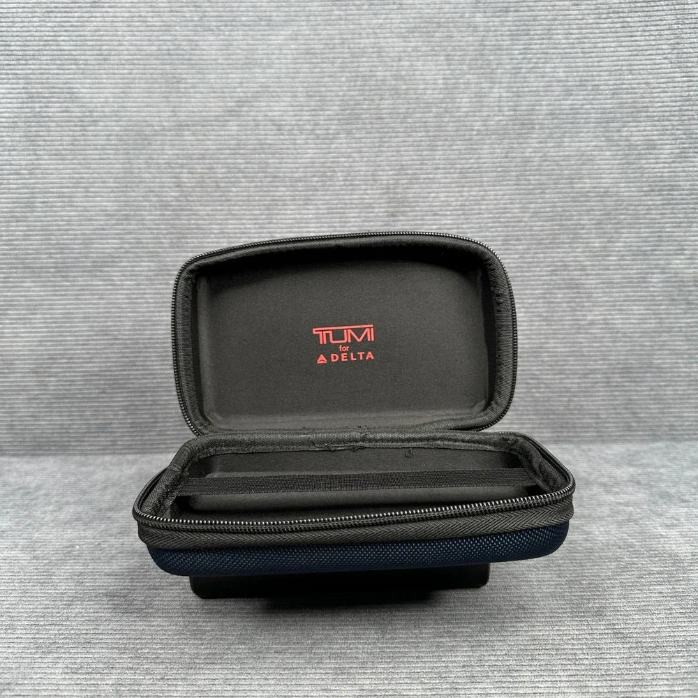 Tumi for Delta Navy Blue Ballistic Nylon Amenity Kit Travel Case With Kiehls Y2k